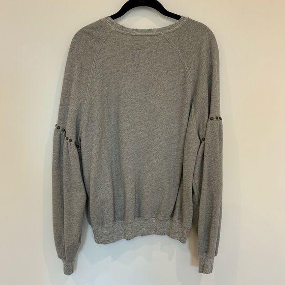 The Great Sweater - Picture 2 of 4